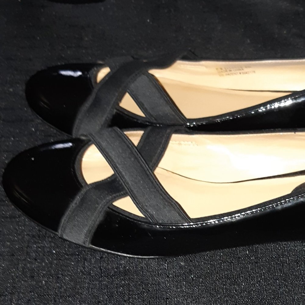 Cole Haan patent ballerina shoes